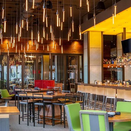 Hilton Garden Inn Louisville Downtown Dış mekan fotoğraf
