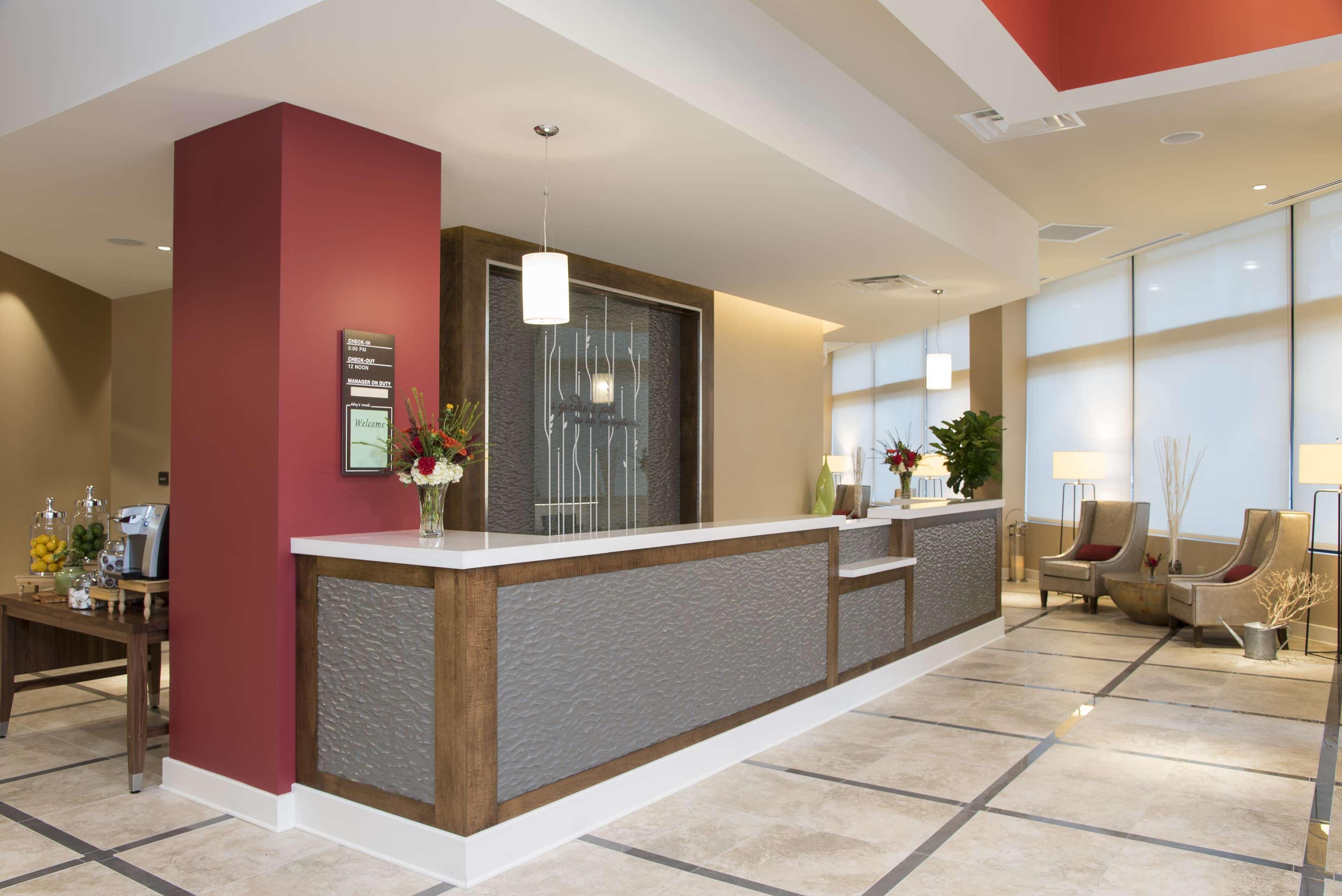 Hilton Garden Inn Louisville Downtown Dış mekan fotoğraf