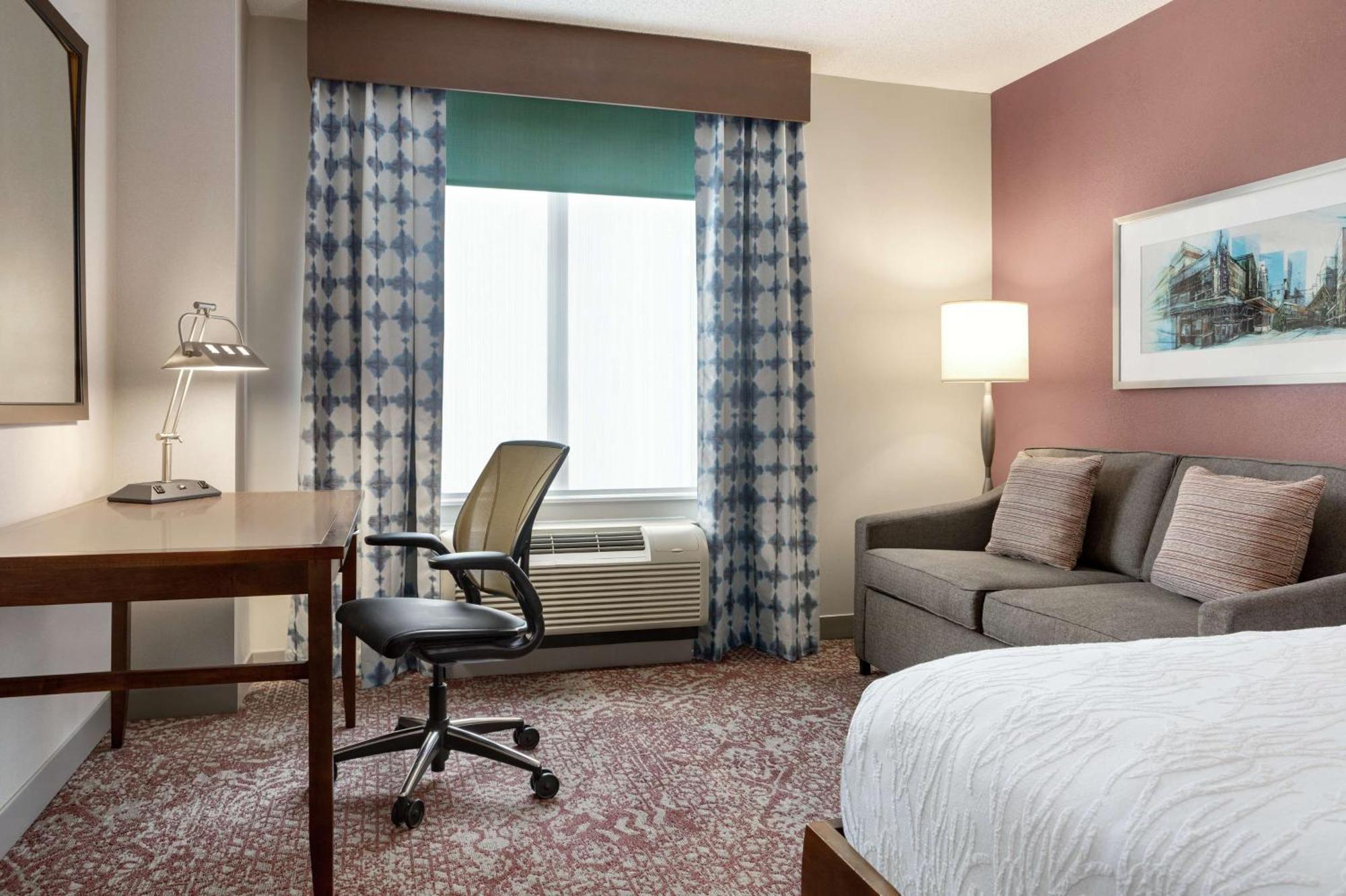 Hilton Garden Inn Louisville Downtown Dış mekan fotoğraf