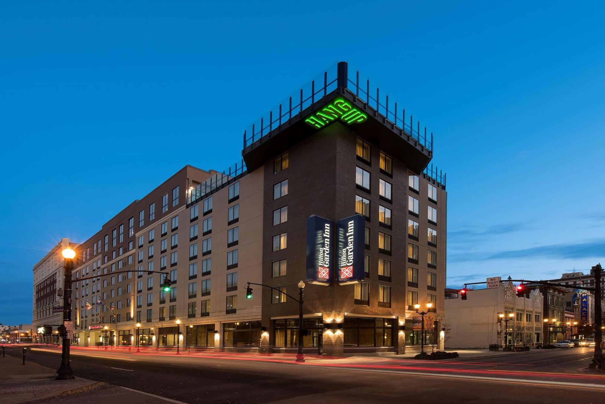 Hilton Garden Inn Louisville Downtown Dış mekan fotoğraf